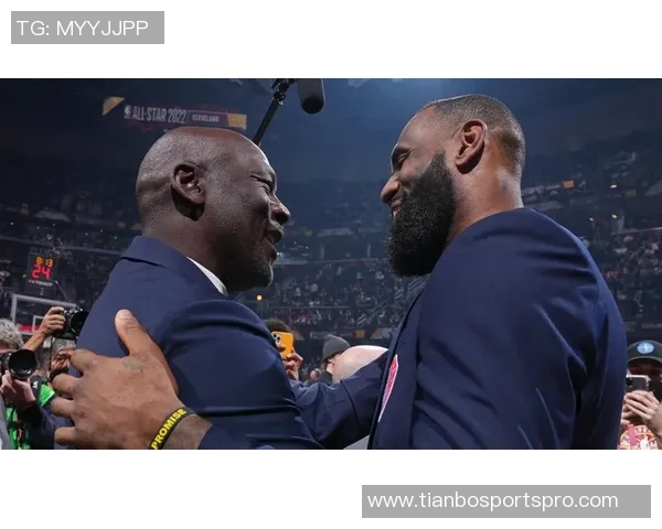 老佩顿直言亚历山大无法与科比比肩科比的伟大无人可替代